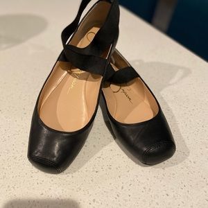 Mandalaye Leather Square-Toe Criss Cross Straps Ballet Flats